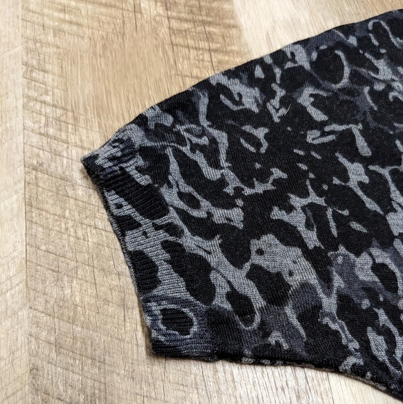 Loft Ann Taylor 100% Wool Black and Gray Leopard Print Fitted Dress Size Small - Picture 6 of 7